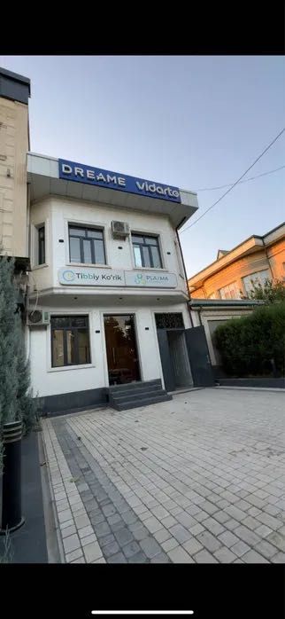 Саломатина яккасарай здание под аренду 205м2 2 этажа +парковка
