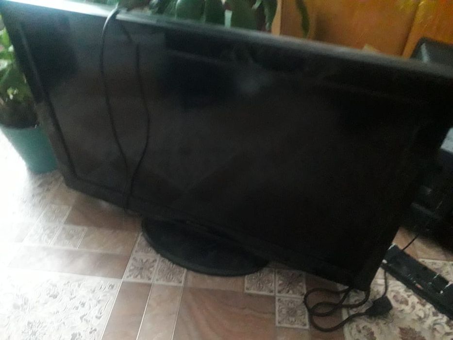 Срочно продам телевизор  Panasonic в отличном состоянии