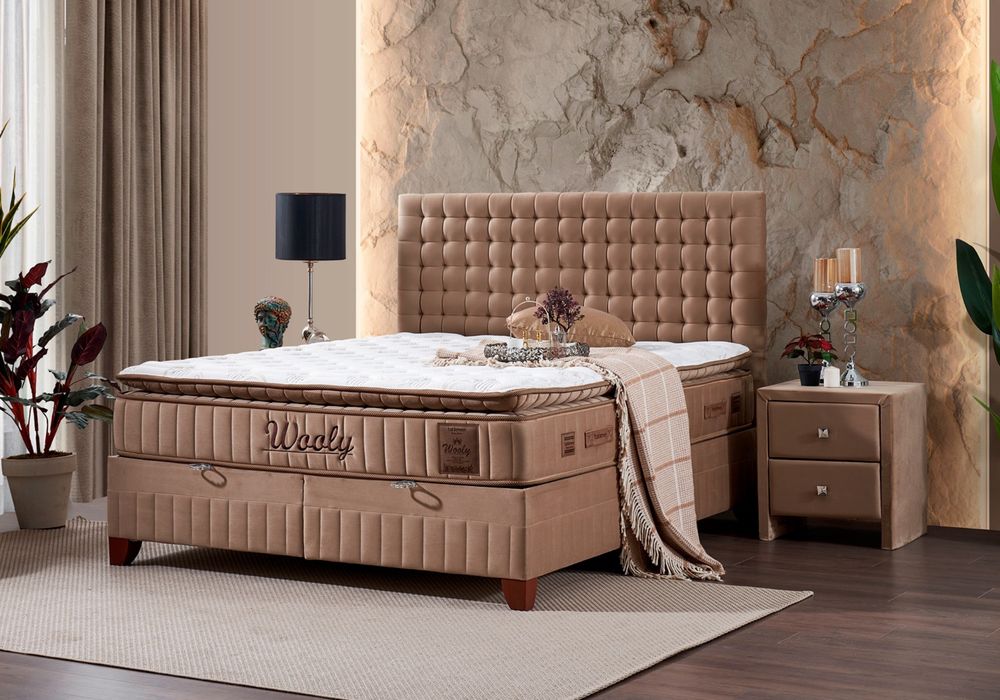 Тапицирано легло Wooly Охра