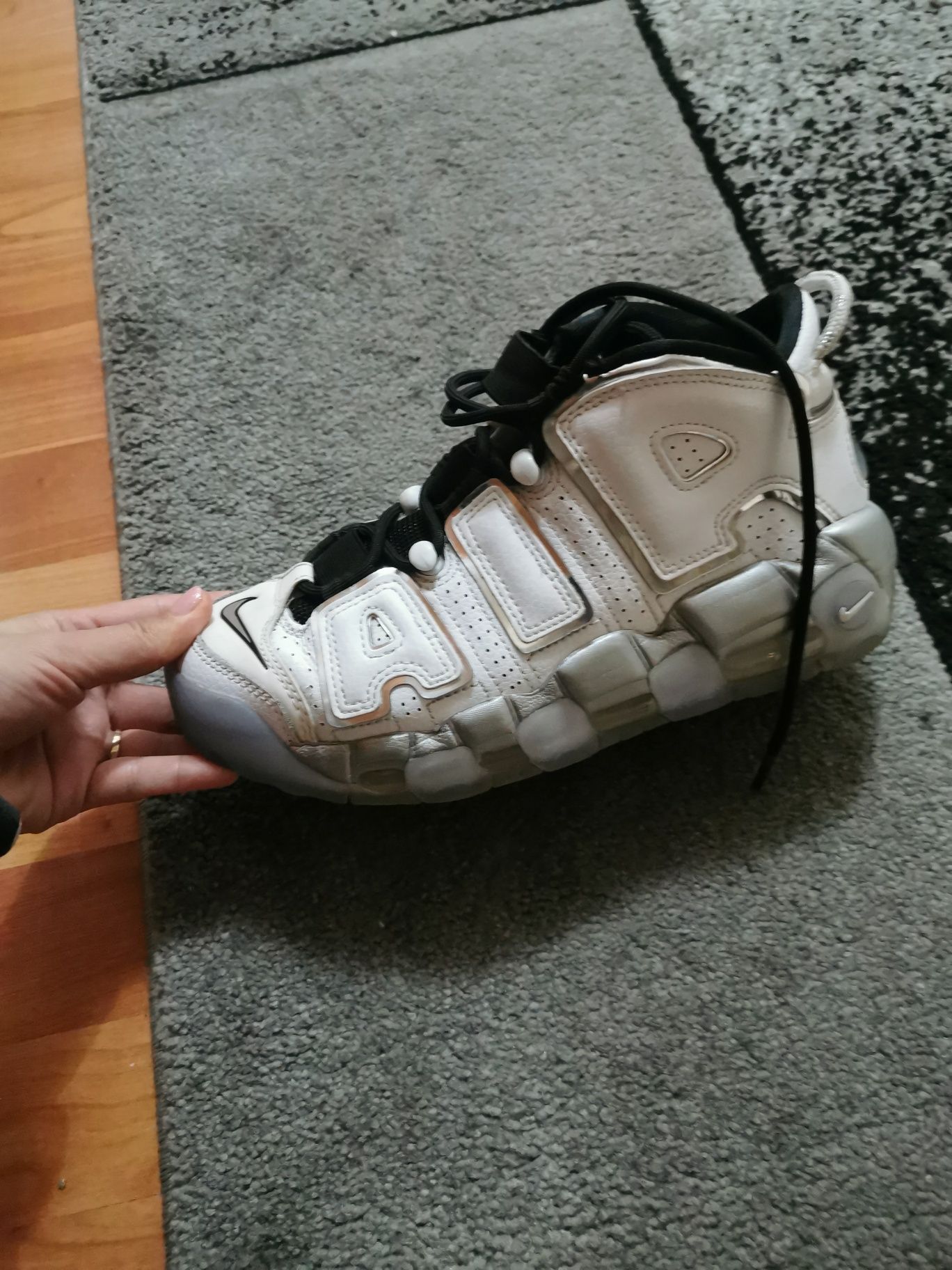 Nike Uptempo 37 Alb Originali