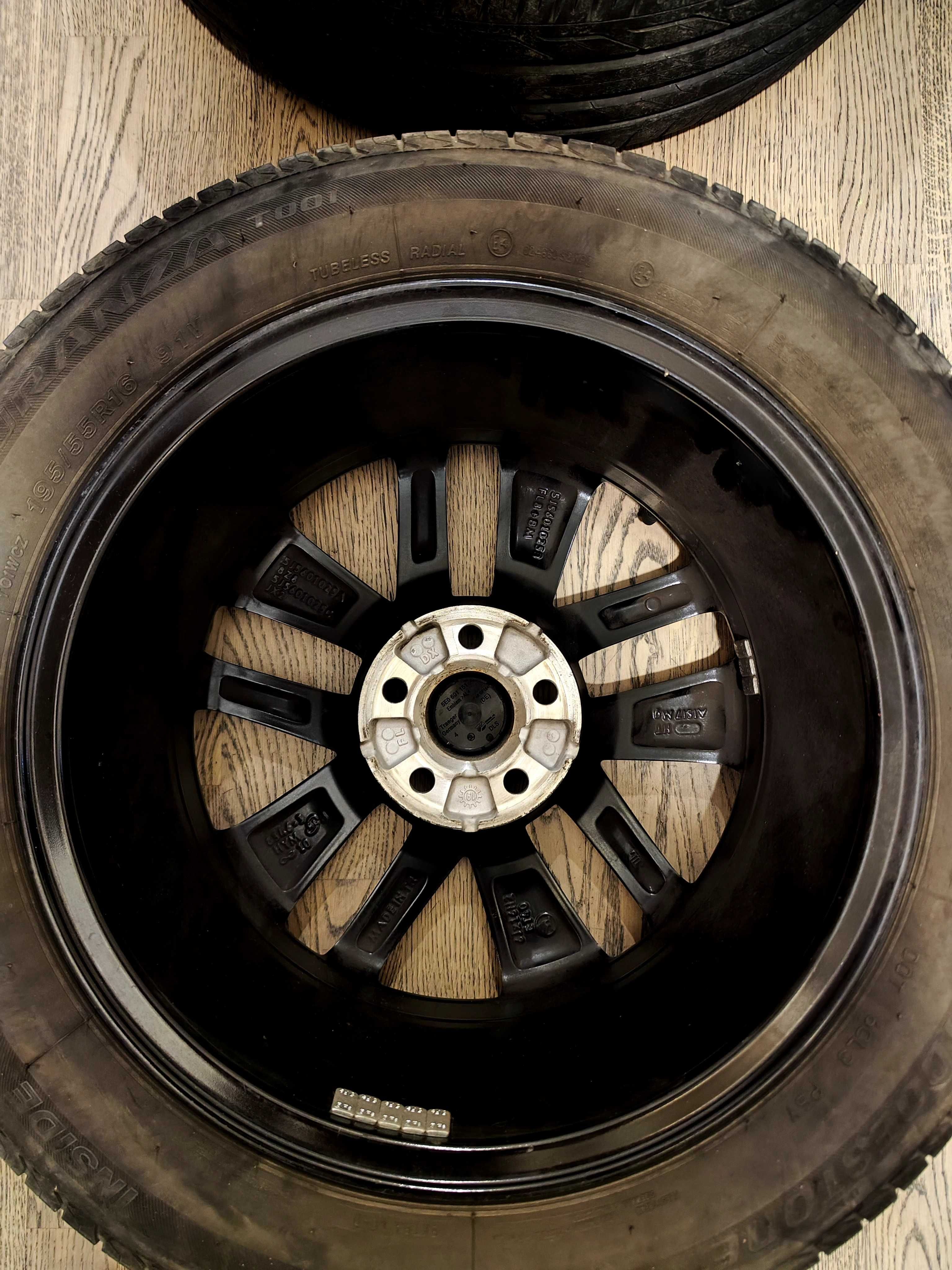 Колеса оригинал Skoda 195/55 R16 Clubber Bridgestone Turanza 91v