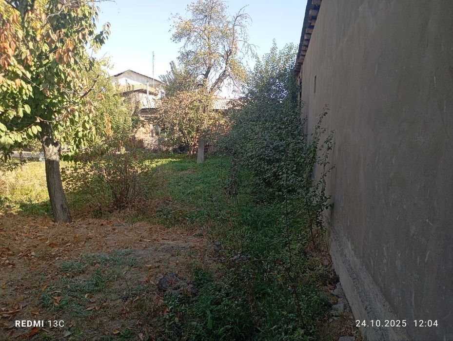 Uy sotiladi hovli srochno