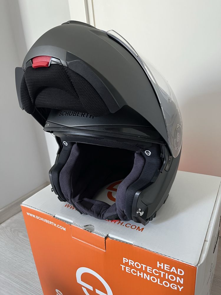 Мото каска модуларна SCHUBERTH
