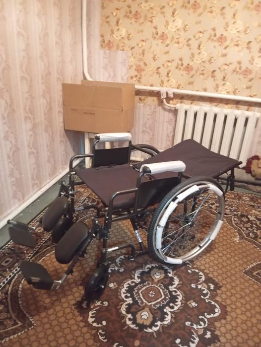 Коляска для инвалидов.