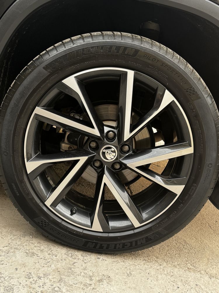 Продается Skoda kodiaq 2021 год