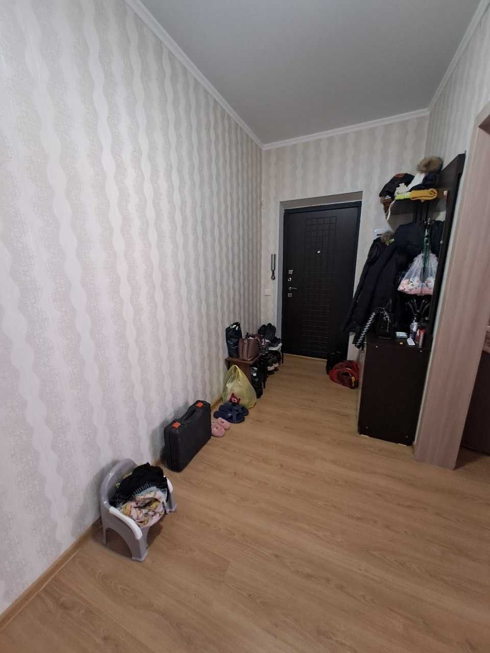 Продам 2-х комнатную квартиру в самом центре города Толстого 25