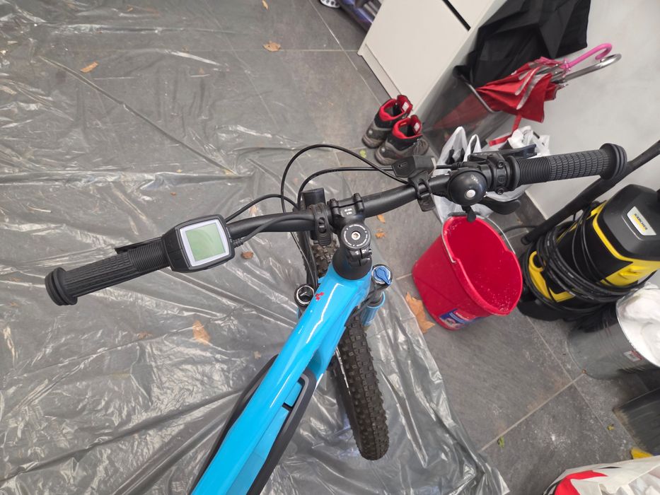 велосипеди Cube електрически