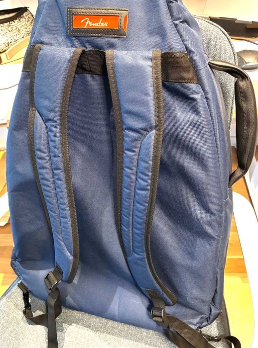 Калъф за акустична китара Fender