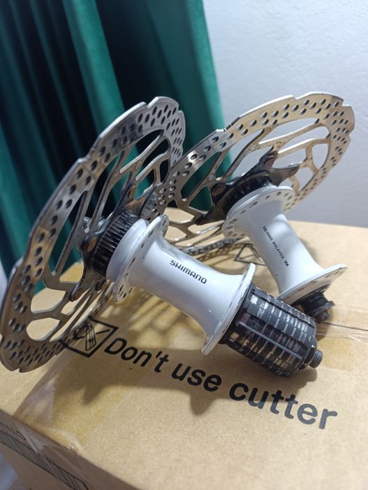 Butuci bicicleta shimano