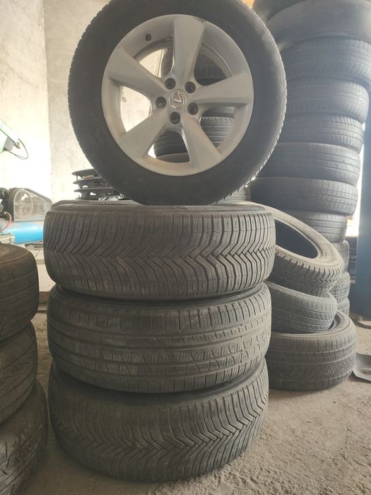 Диск с шинами шинами