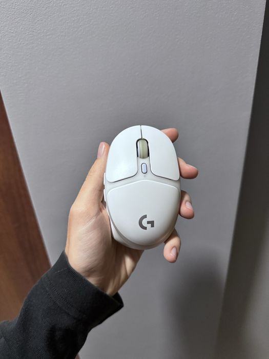 Безжична мишка Logitec g705