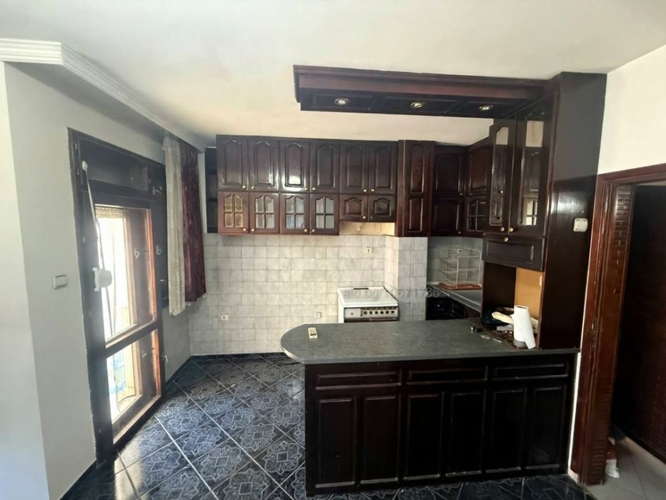 Оферта 91584 - Тристаен апартамент в Мараша, ул. Днепър