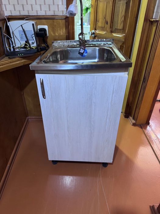 Мойка на кухню новая