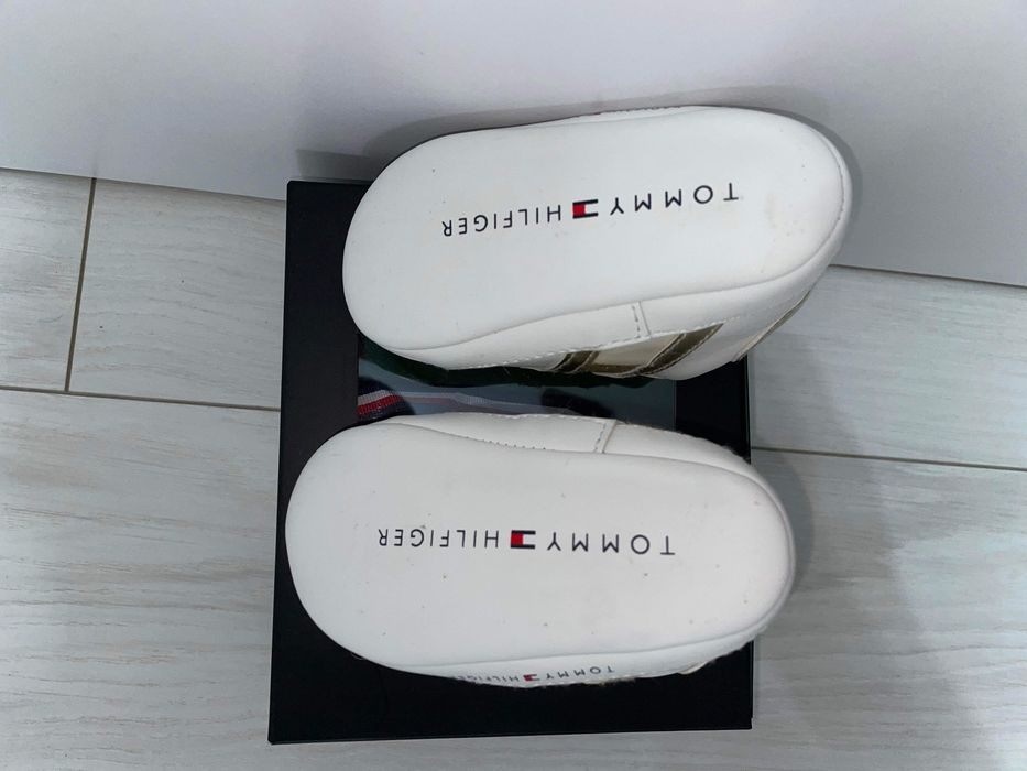 Adidasi / pantofi sport Tommy Hilfiger copii , 19 , originali