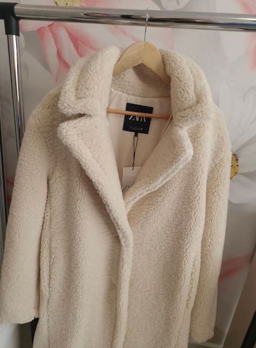 ZARA дамско палто