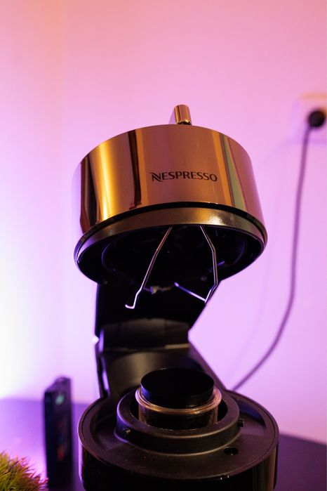 Esspresoare de cafea Vertuo Nesspreso