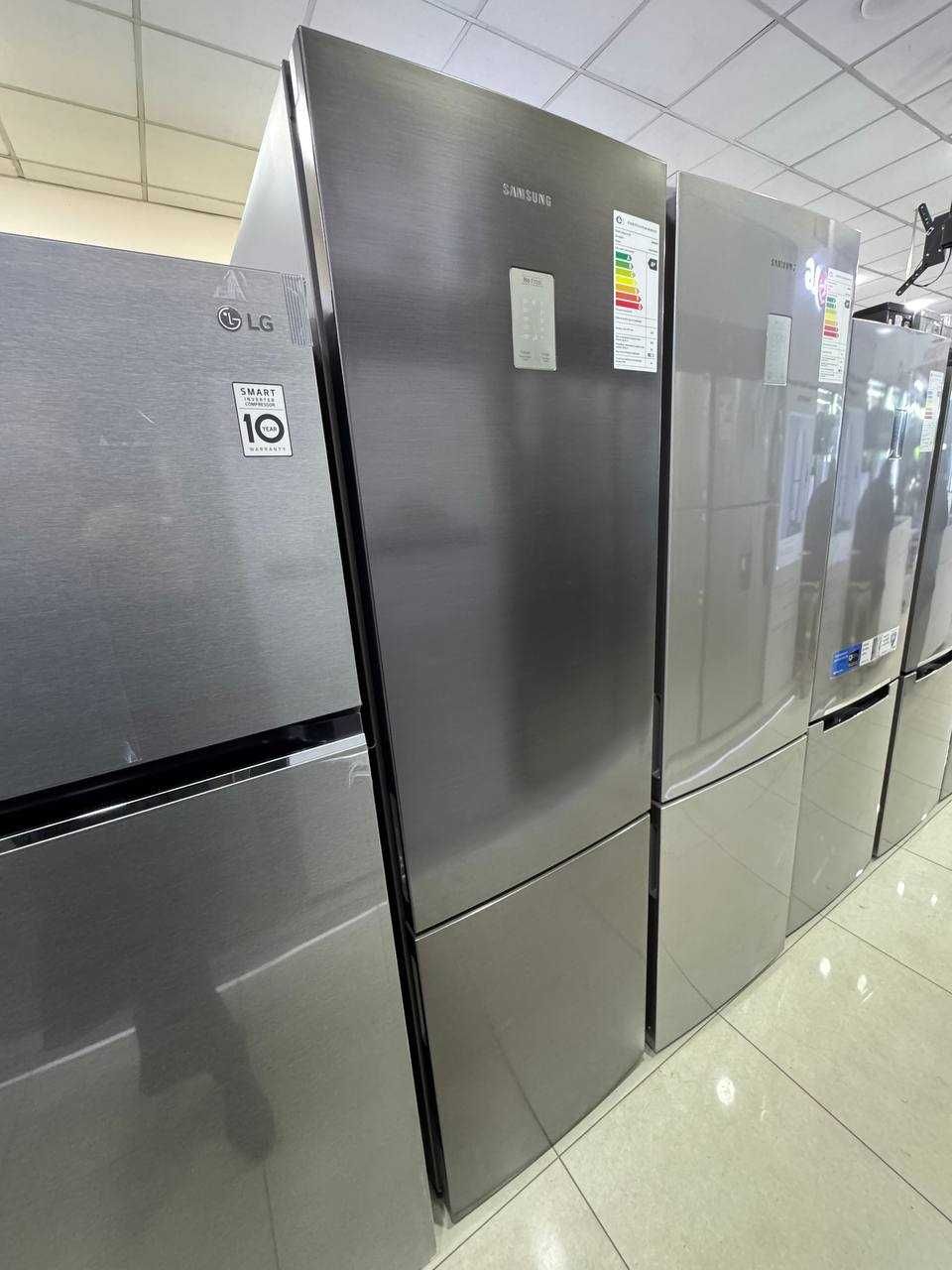 Холодильник SAMSUNG Full No Frost/Inverter RB37P5491B1