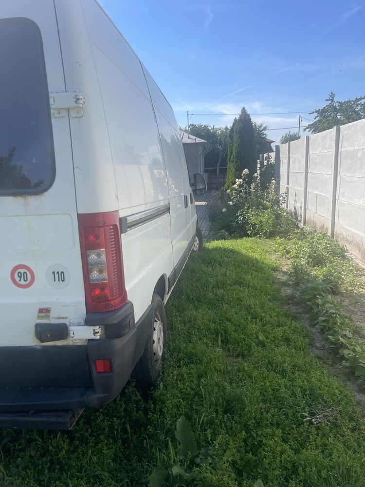 Vand fiat ducato an de fabricatie 2007 mator 2.8