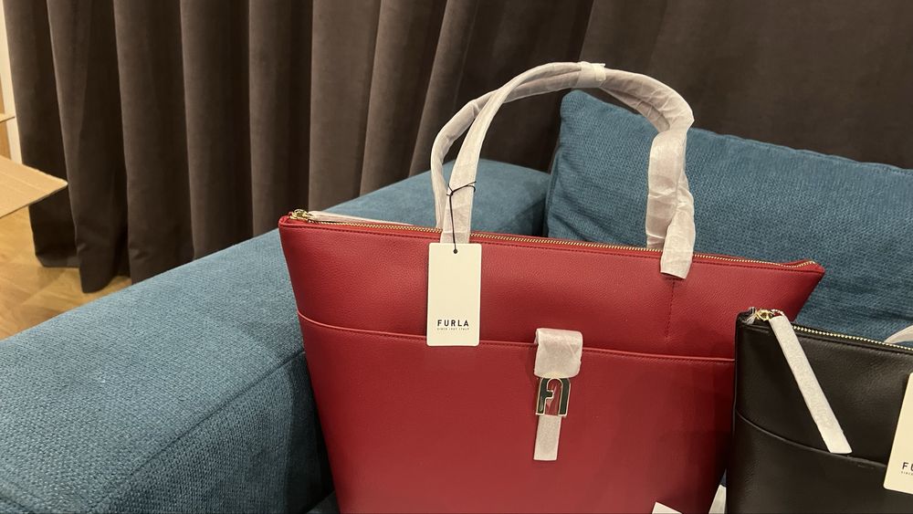 Furla Miasofia Tote L shoulder bag.100% ориг,със сериен номер,етикети