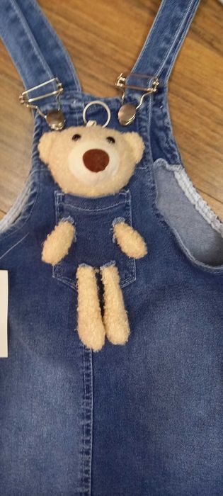 Дънково гащеризонче на Zara