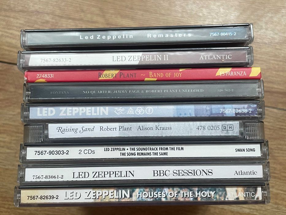 Colectie 9 CD-uri  LED ZEPPELIN / ROBERT PLANT  / Jimmy Page