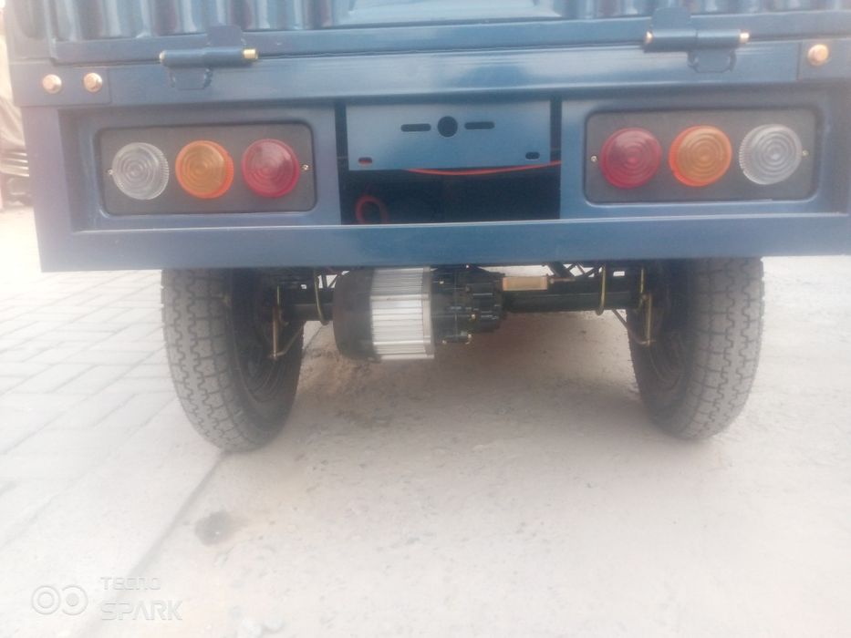 Скутер сотилади уч гилдиракли.skuter sotiladi yangi