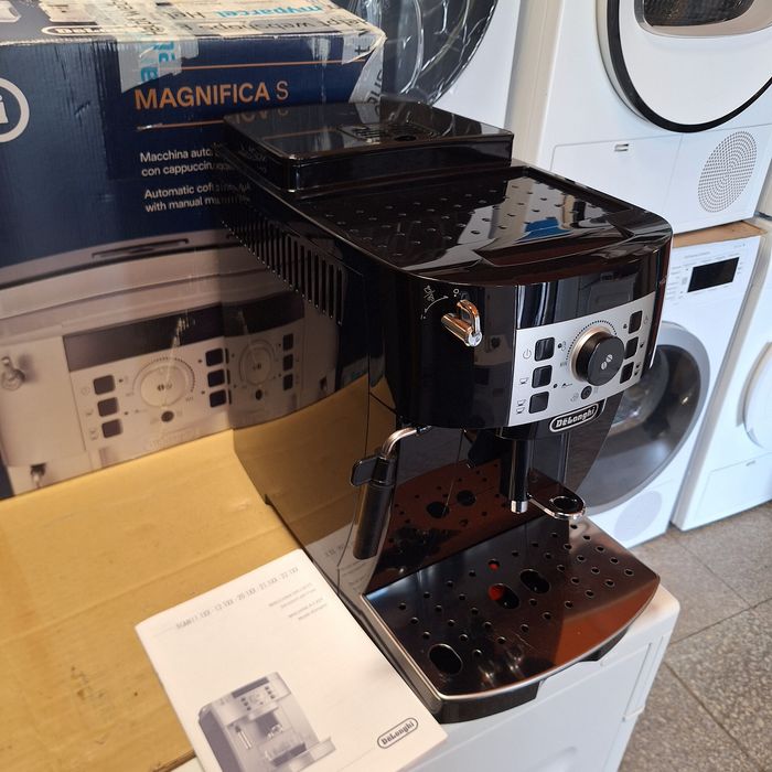 Кафе машина Делонги Магнифика S Delonghi Magnifica S гаранция 6 месеца