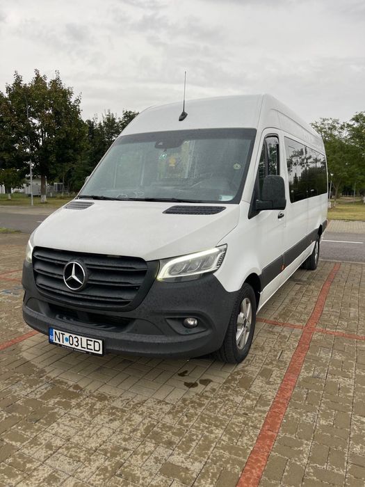 Mercedes Sprinter Tourer 319 CDI 8+1
