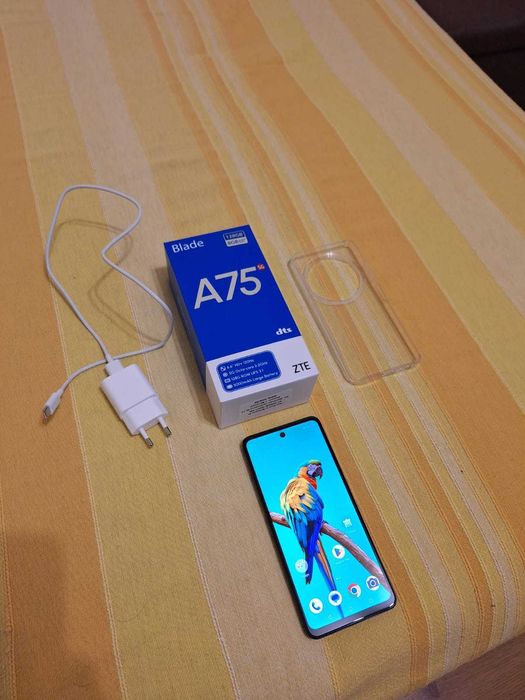ZTE Blade A75 5G impecabil