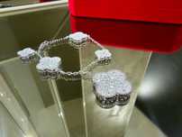 Van Cleef & Arpels VCA Silver Diamond Magic Alhambra Дамска Гривна