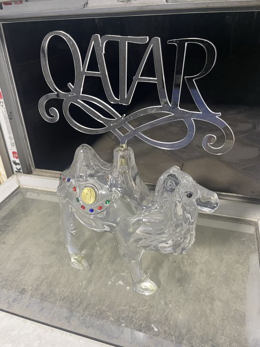 ofis uchun suvenir interyer