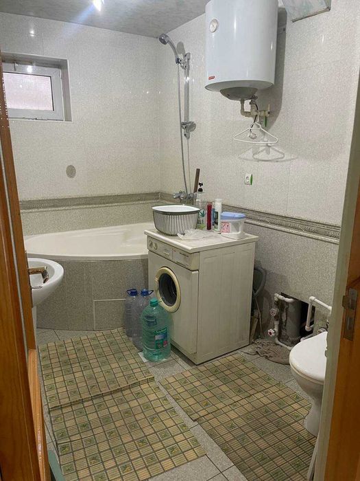 Продаётся  3-х комнатная квартира