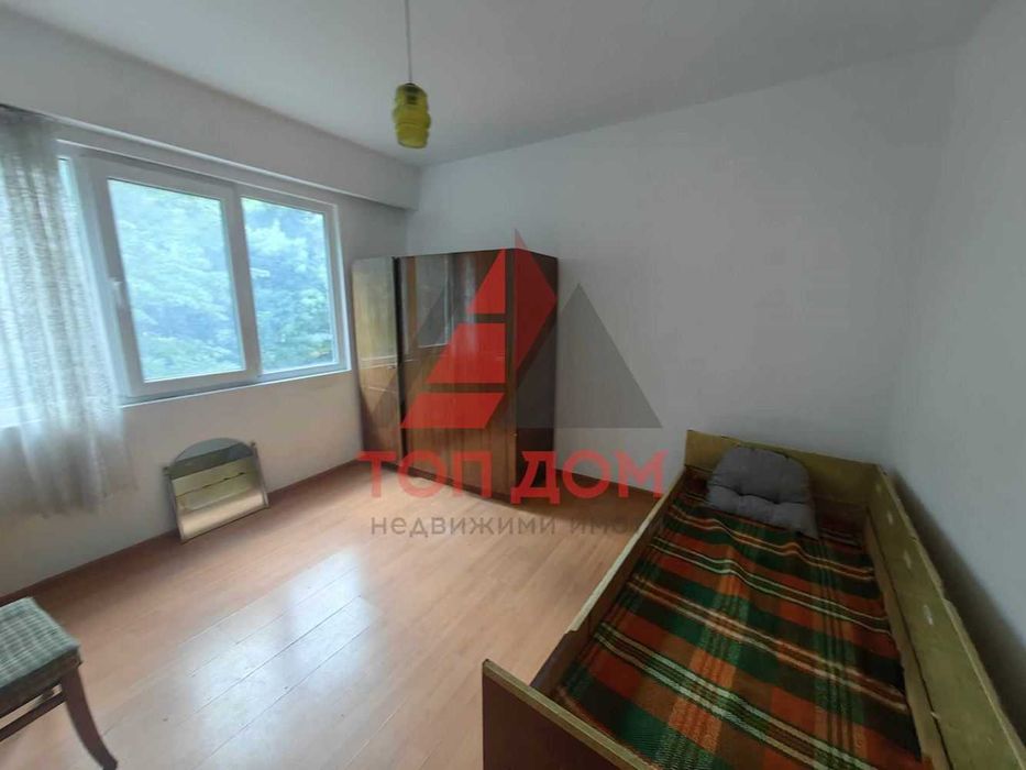 Дава се под наем Тристаен апартамент в Варна, Левски - 60 кв.м за 306 € - Снимка #4