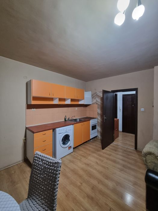 Дава се под наем Двустаен апартамент в Дупница - 60 кв.м за 331.5 € - Снимка #3