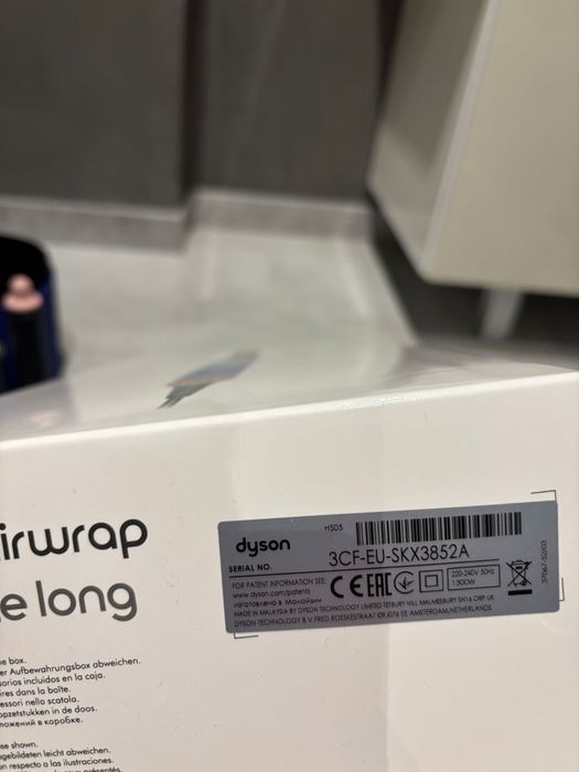Dyson TS08 airwrap ЧИСТО НОВИ