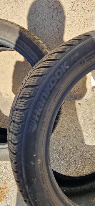 Anvelope Iarna 225 45 R 18