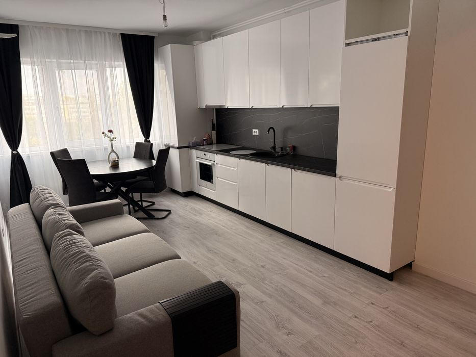 Apartament 2 camere + parcare + boxa