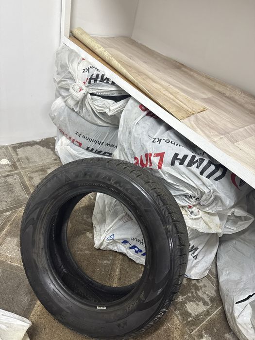 Шины 215/60 R16 Камри 55