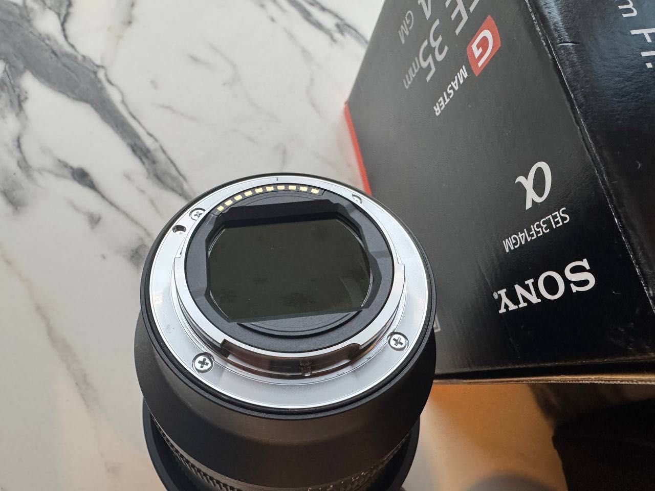 обектив Sony FE 35mm f/1.4 GM