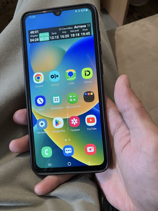 Samsung A70 6/128gb телефон