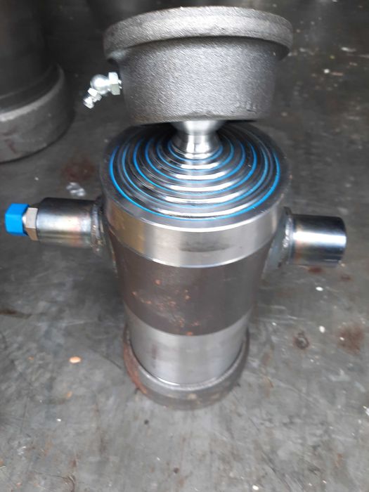 Iveco Mercedes Vario transit Mascott cilindru hidraulic basculare