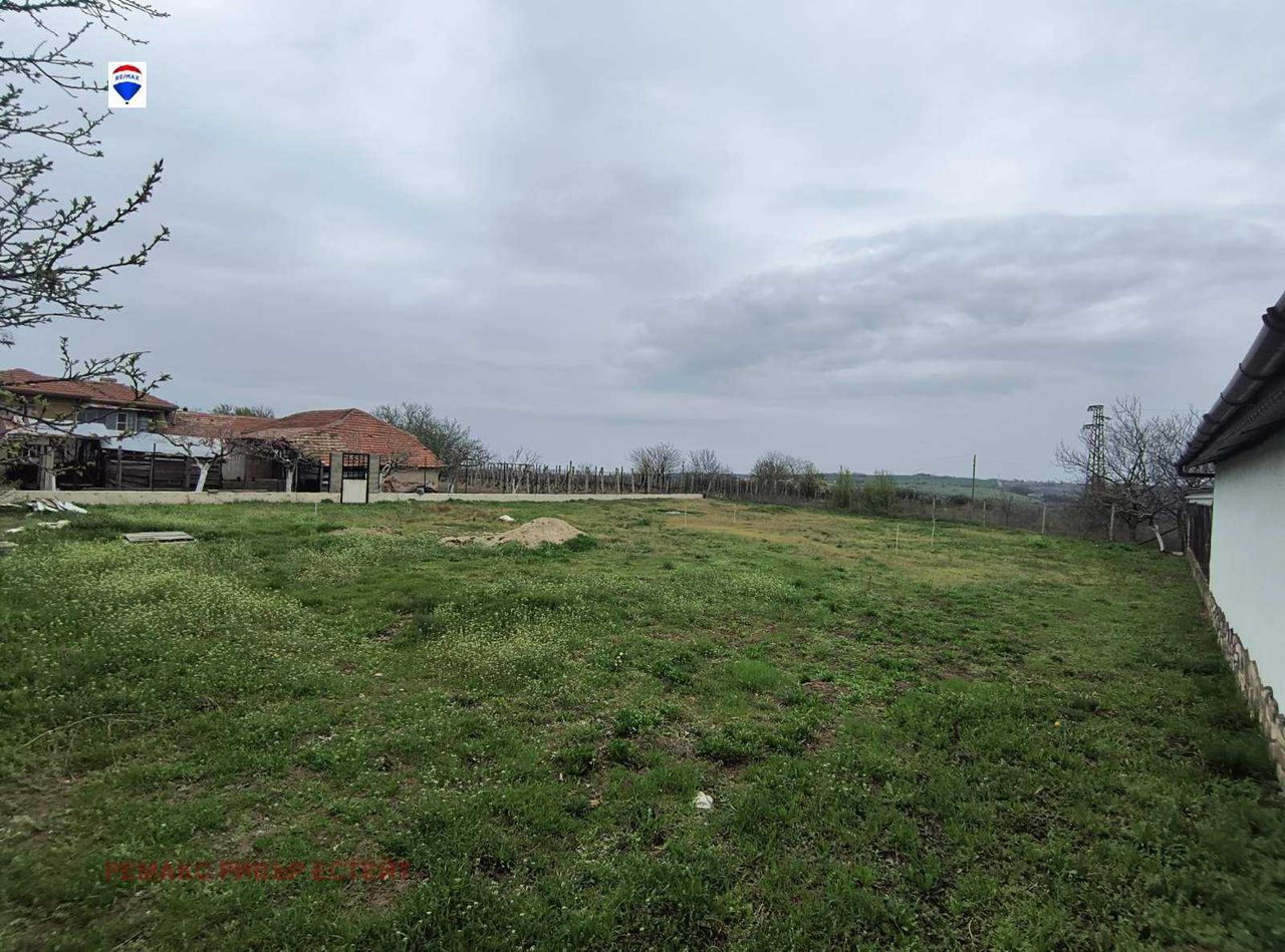 Продава се Парцел в с. Пиргово, Област Русе - 900 кв.м за 33 €/кв.м - Снимка #1
