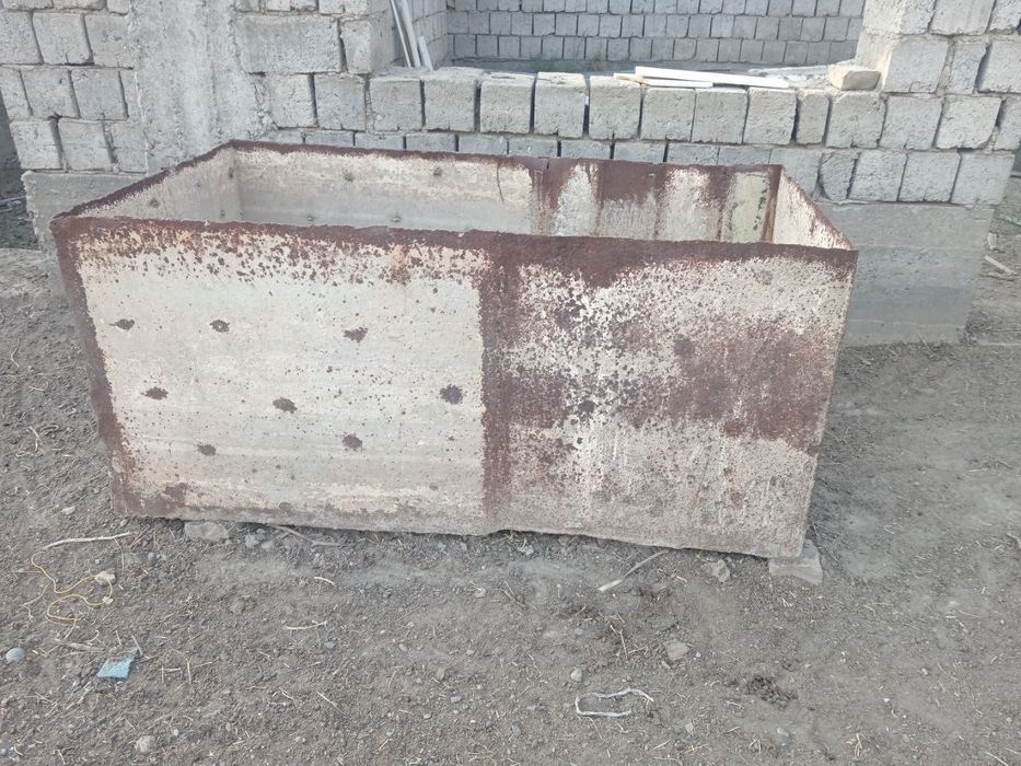 Бак железный ооллл