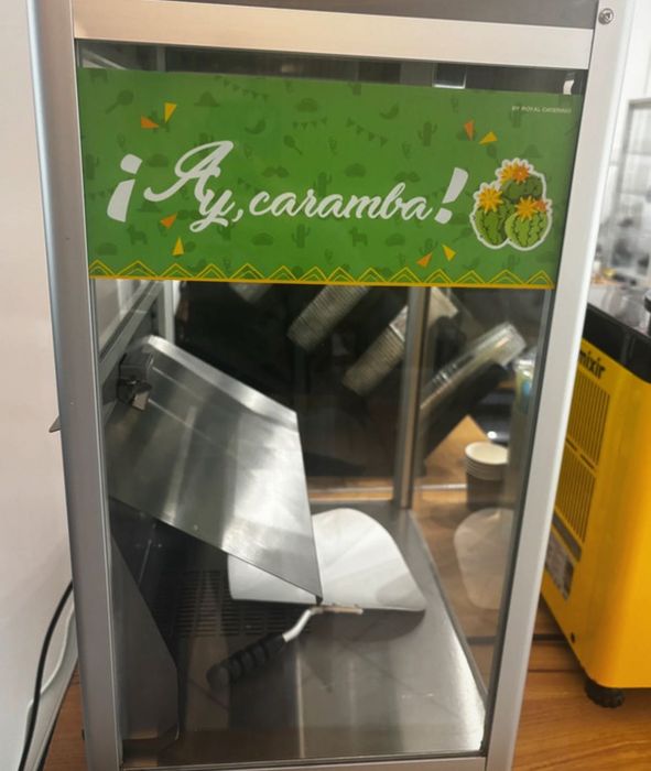 Aparat profesional pentru Nachos ,,Mexican Nachos”