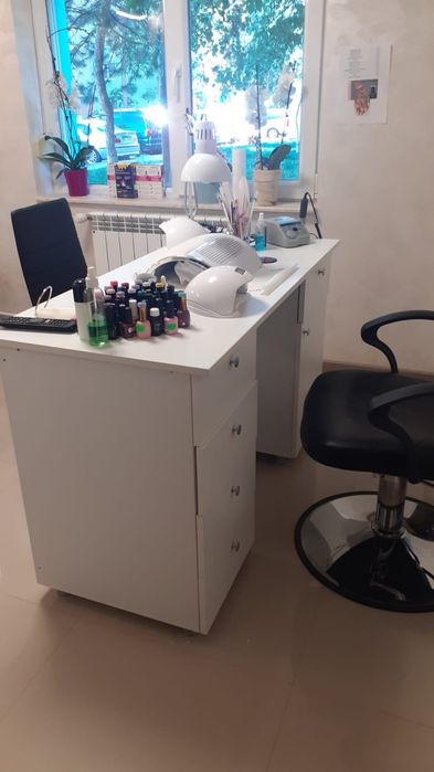 Închiriez salon înfrumusețare