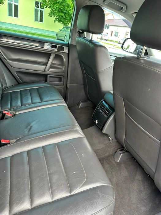 VW Touareg 3.0 TDi 2010 Automata 4x4