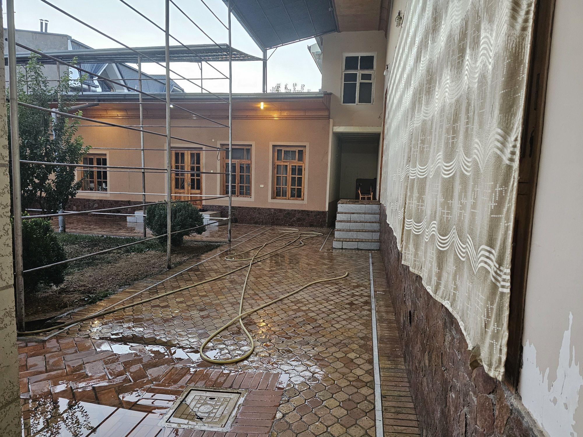 Srochna sotiladi 6 sotix,razmeri 20x 30