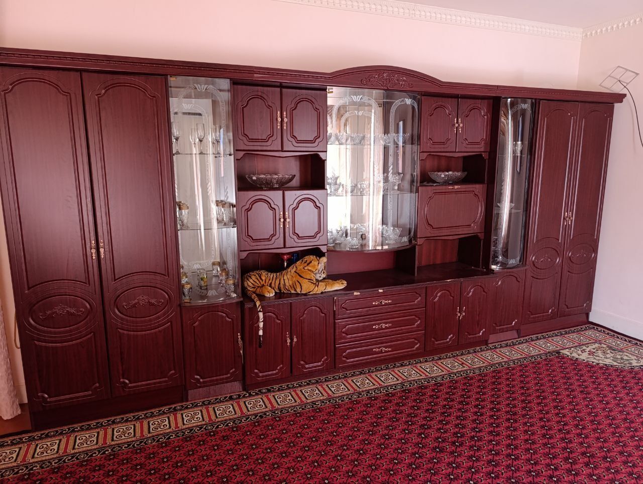 Mebel ishlatilgan holati yaxshi