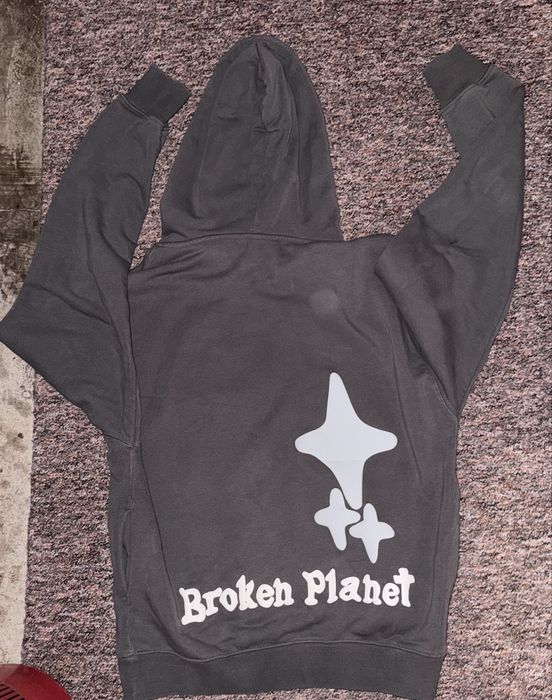 Hanorac broken planet "trust your universe