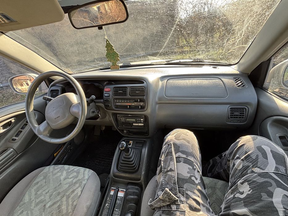 Vand Suzuki Grand Vitara 1.6 benzina